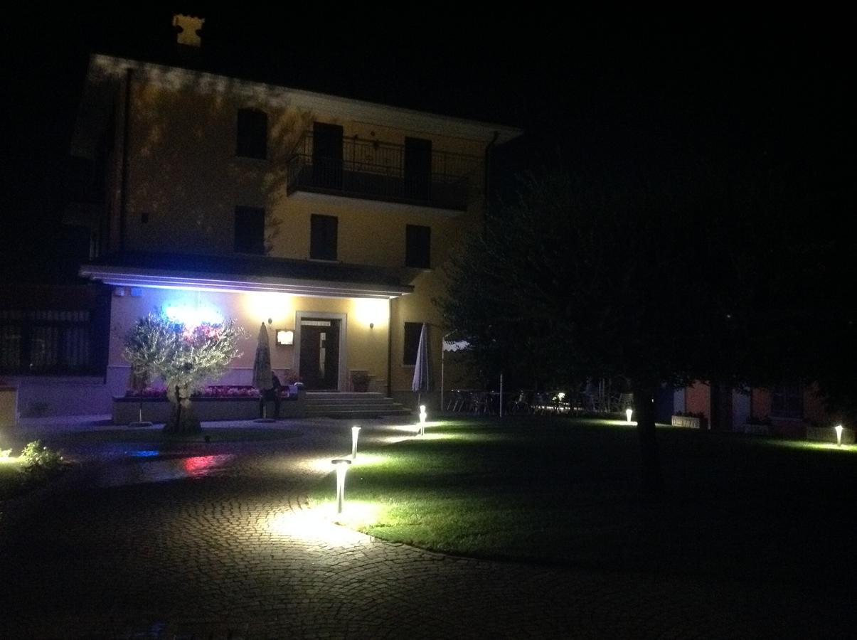 Hotel Panineria Colombera Rossa Brescia Exterior foto
